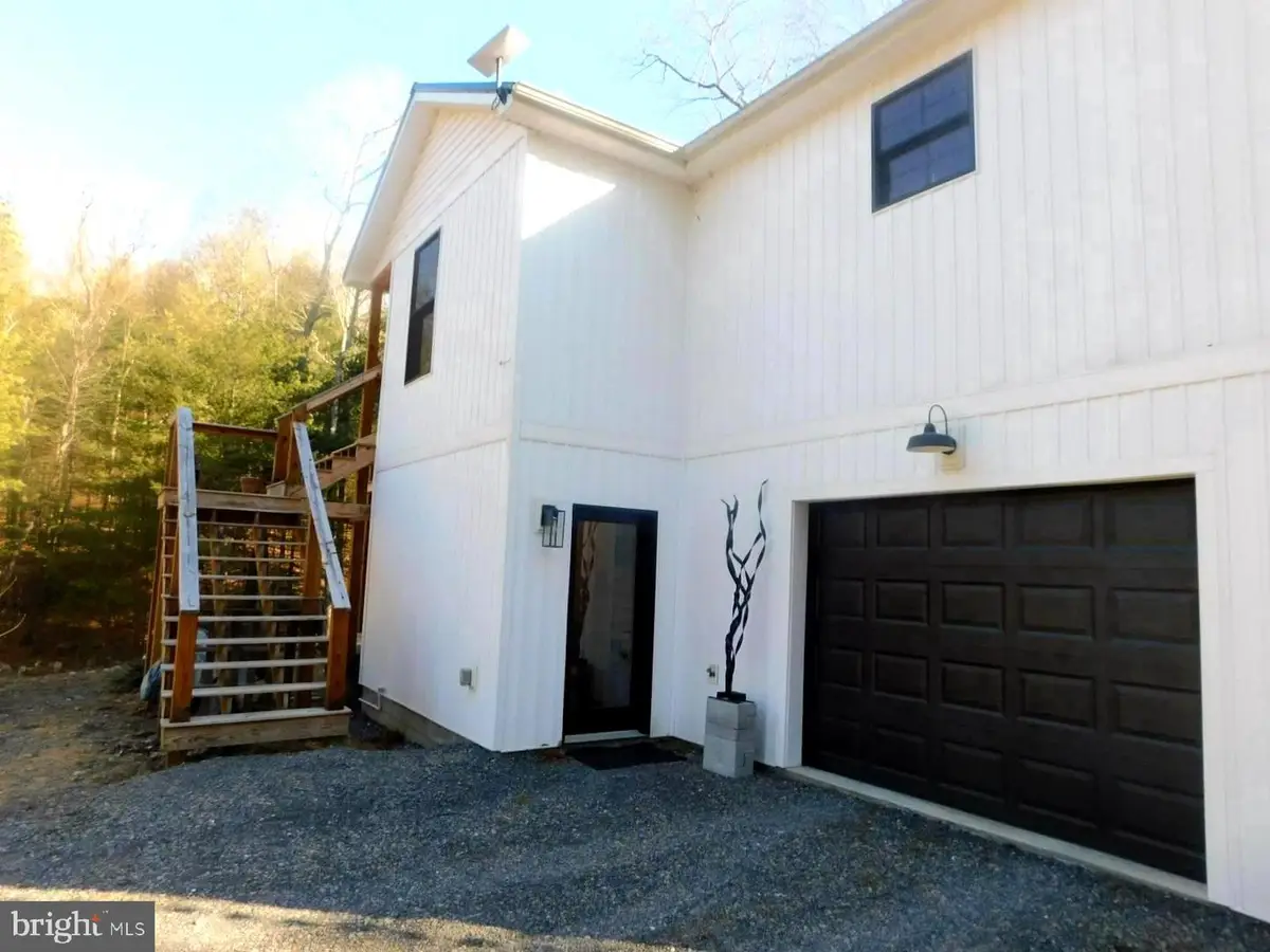 354 Brooke Trout Dr, Wardensville, WV 26851 - Image #1