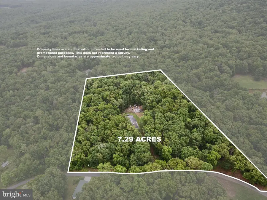 125 Ender Ave, Moorefield, WV 26836 - #2