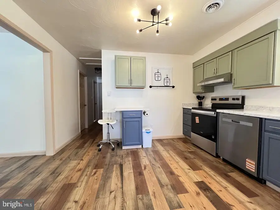 1194 Jenkins Run Rd, Moorefield, WV 26836 - #3