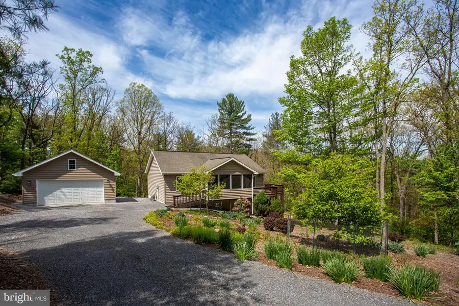 324 Mountaintop Dr, Mathias, WV 26812 - #2