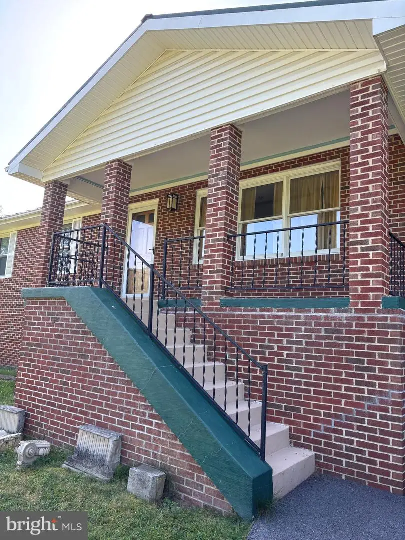1062 Mill Gap Rd, Lost City, WV 26810 - #1
