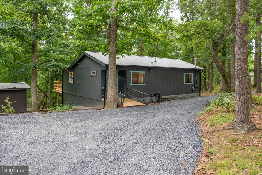 689 Snyders Ridge Rd, Mathias, WV 26812 - #2