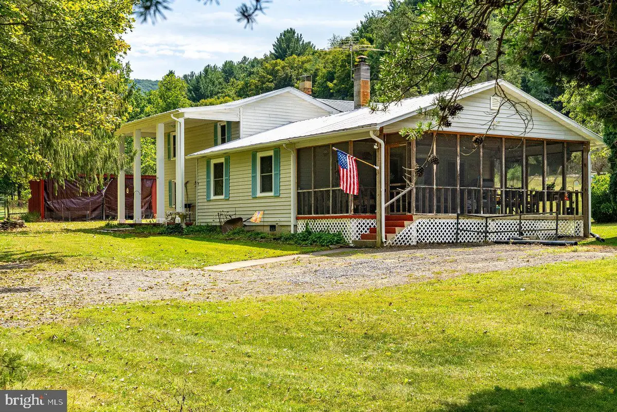 916 Moyers Ln, Mathias, WV 26812 - #1