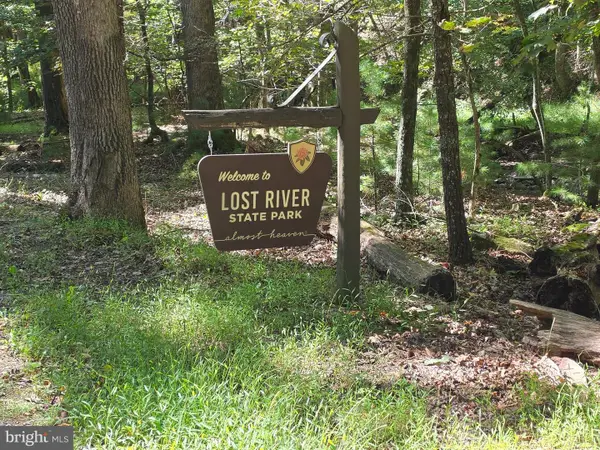1 Acre Adjoining Lost River State Park, MATHIAS, WV 26812
