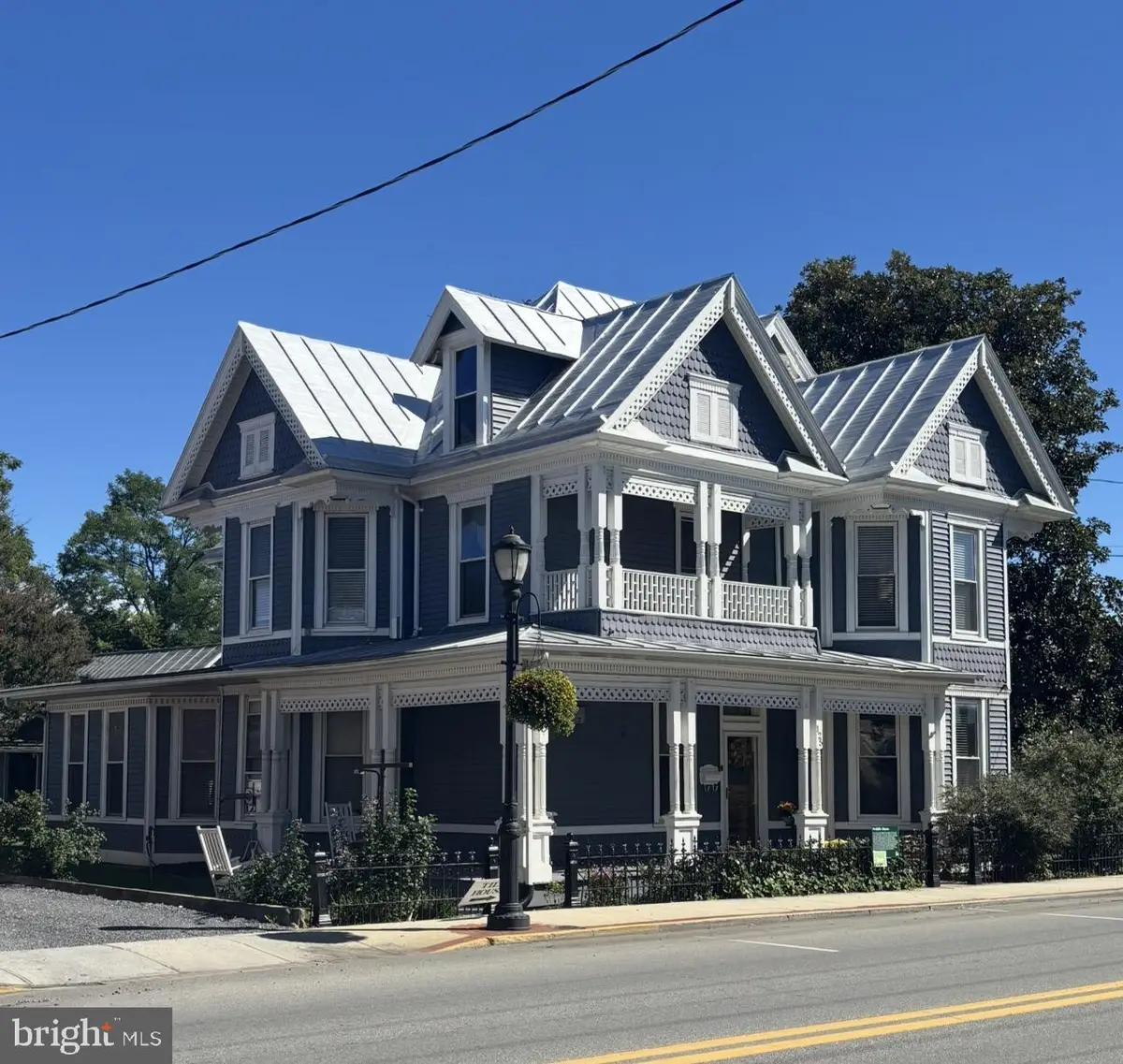 125 S Main St, Moorefield, WV 26836 - #1