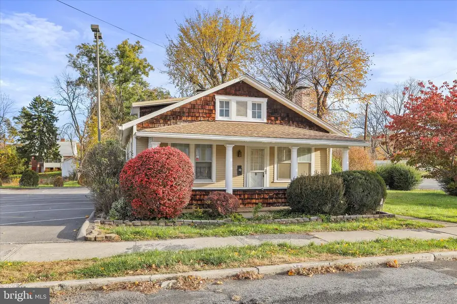 185 E Birch Ln, Romney, WV 26757 - Image #2