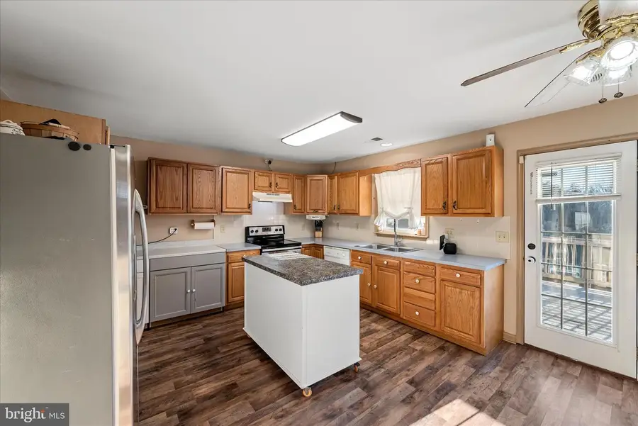 11 Hiram Ln, Bloomery, WV 26817 - Image #3