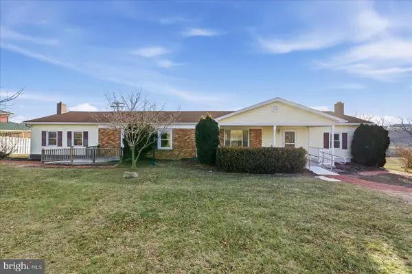 81 Stayman Dr, ROMNEY, WV 26757