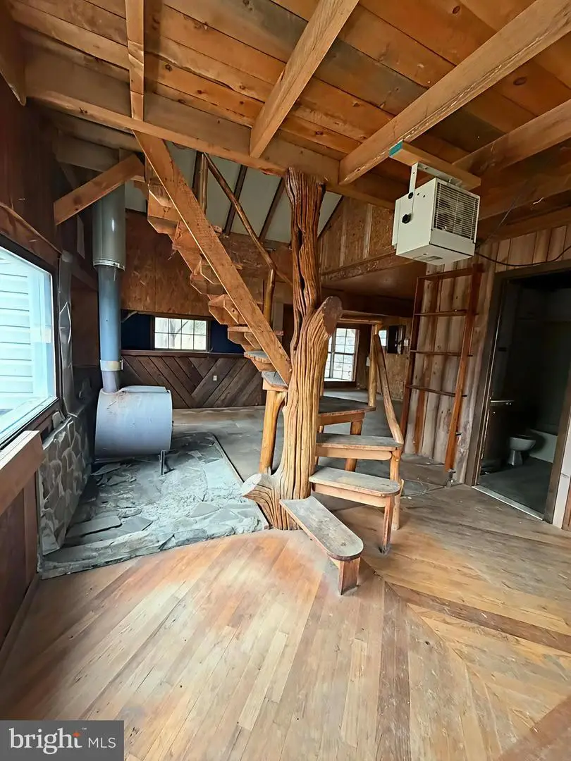 986 Rushing River Rd, Augusta, WV 26704 - #3