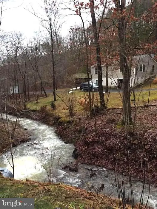 3837 Graces Cabin Rd, Springfield, WV 26763 - #3