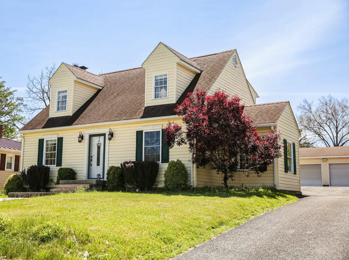 174 Armstrong St, Romney, WV 26757 - #1
