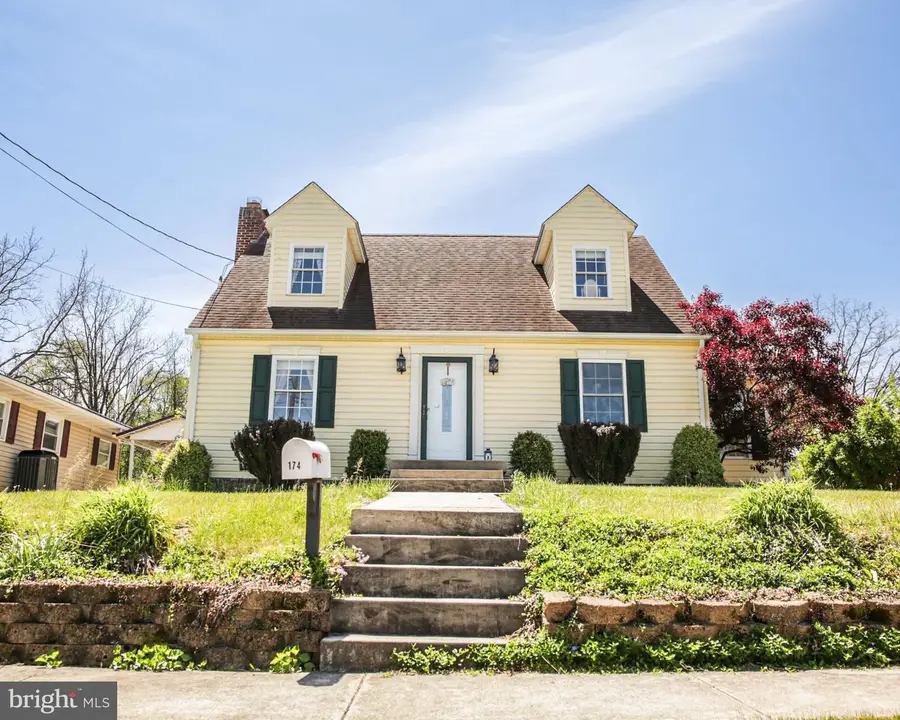 174 Armstrong St, Romney, WV 26757 - #3