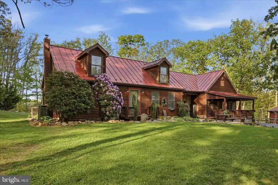 330 Sideling Mountain Dr, Paw Paw, WV 25434 - #2