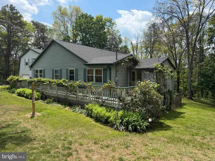 575 N River Highlands Rd, Delray, WV 26714 - #2