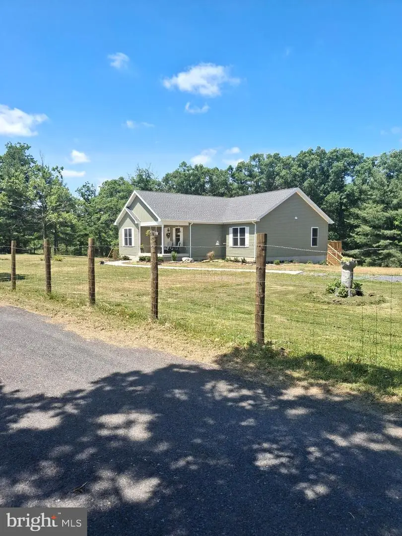 2334 Ash Ruckman Rd, Augusta, WV 26704 - #2