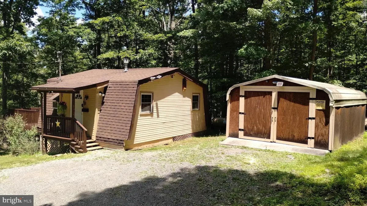 586 Cardinal View Rd, Paw Paw, WV 25434 - #1