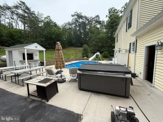 6180 Slanesville Pike Rd, Points, WV 25437 - #3