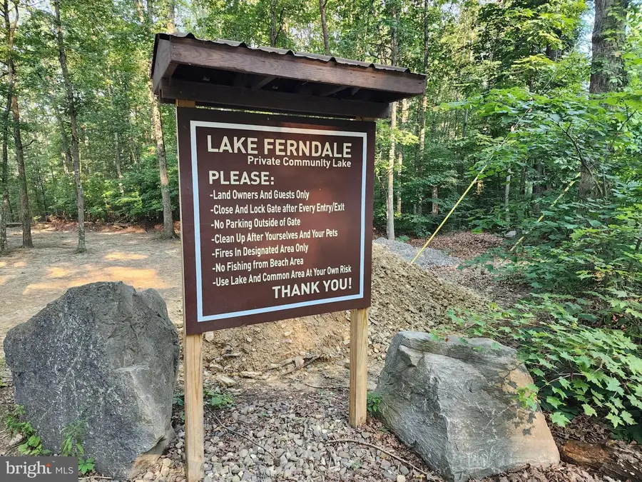 2614 Lake Ferndale Dr, Springfield, WV 26763 - #3