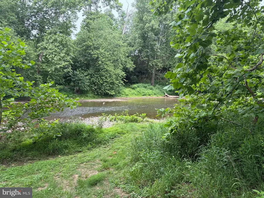 937 Hummingbird Ln, Capon Bridge, WV 26711 - #2