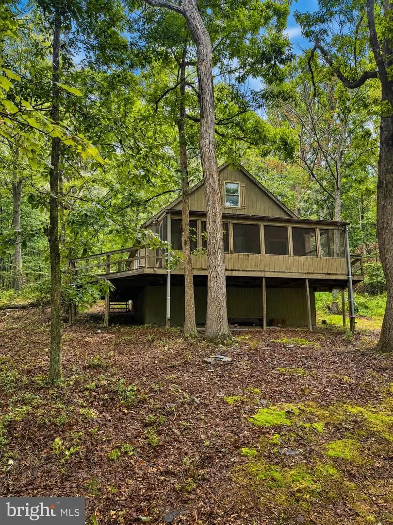 903 Pin Oak Rd, Paw Paw, WV 25434 - #1