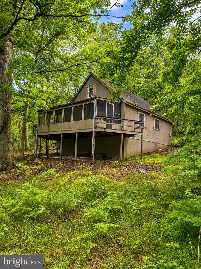 903 Pin Oak Rd, Paw Paw, WV 25434 - #2