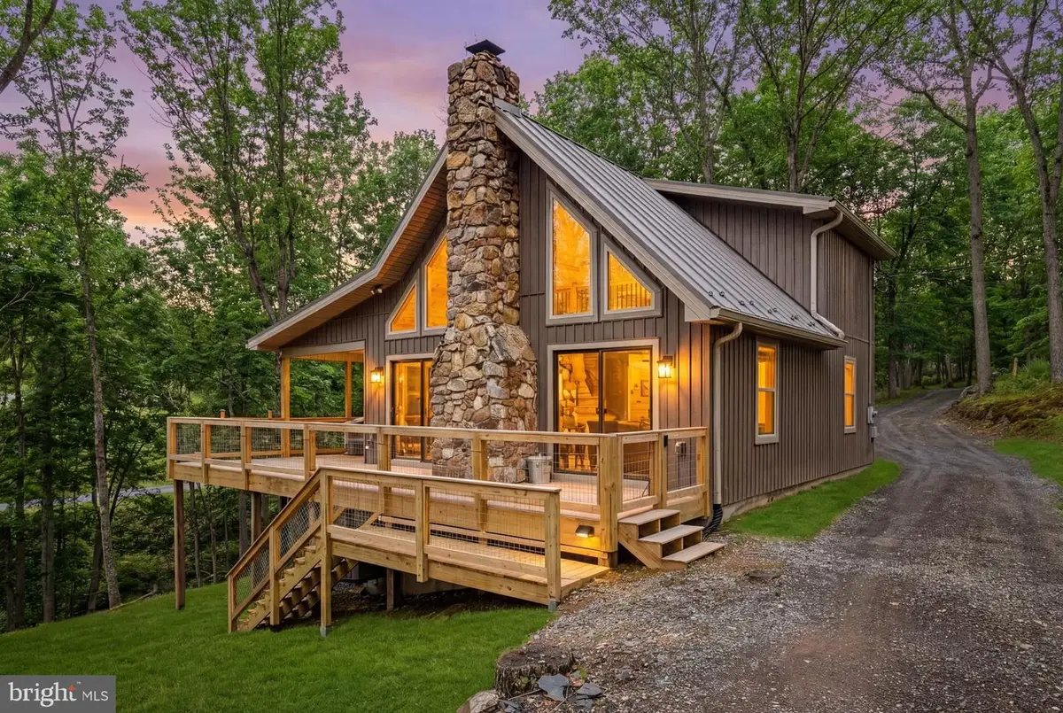 2368 Crossings View Rd, Paw Paw, WV 25434 - #1