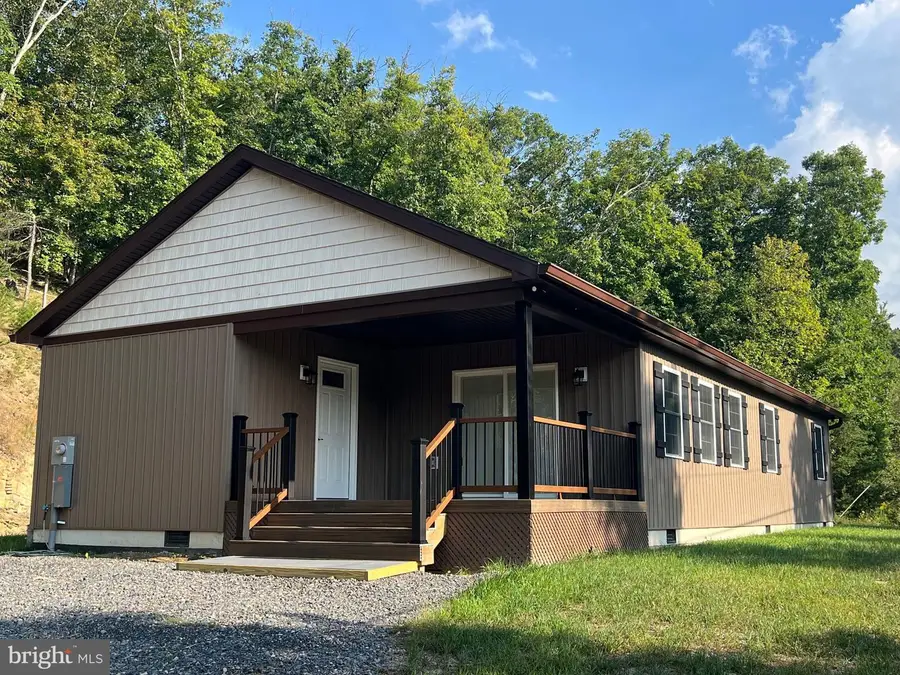 280 Clara Davis Ln, Augusta, WV 26704 - #2