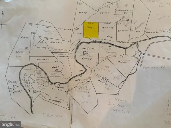 Ginevan Rd, PAW PAW, WV 25434