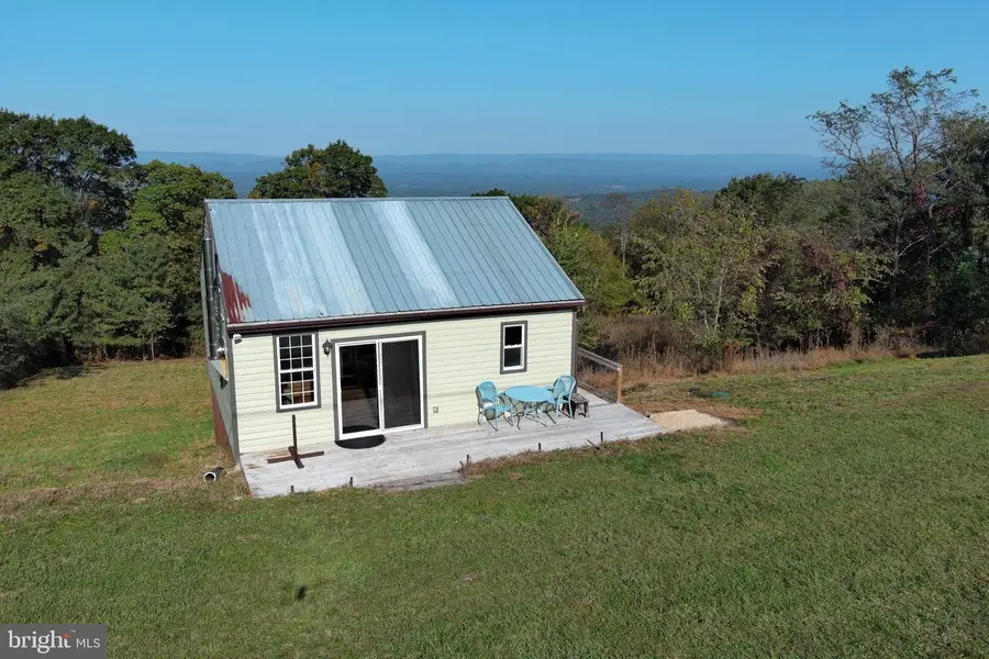 518 S Apple Ridge Rd, Romney, WV 26757 - #2