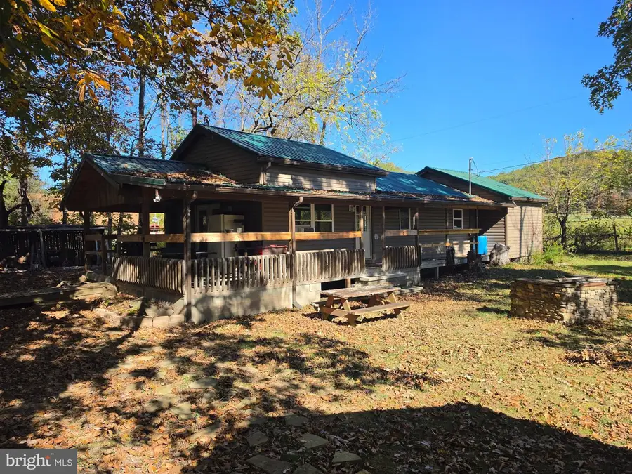 262 Shillingburg Ln, Springfield, WV 26763 - #2