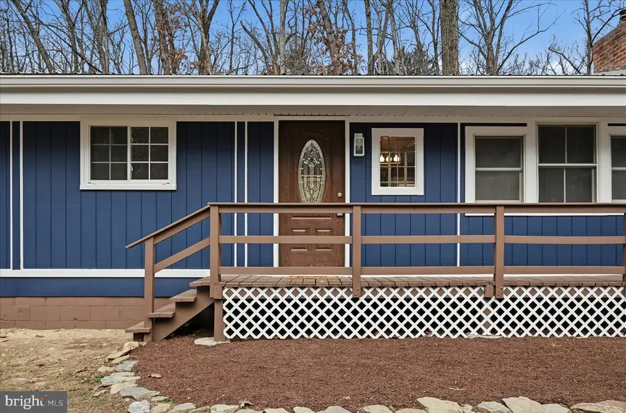 45 White Dogwood Rd, Harpers Ferry, WV 25425 - Image #3