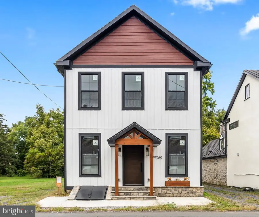 7269 Queen St, Kearneysville, WV 25430 - Image #2