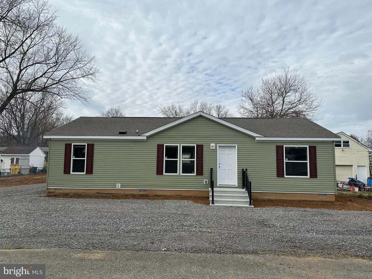 49 Jump Pl, Kearneysville, WV 25430 - Image #1