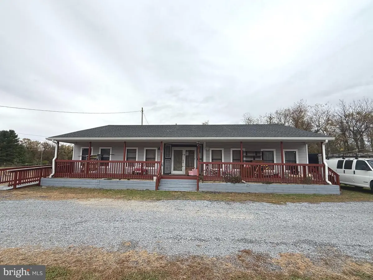 6468 Charles Town Rd, Kearneysville, WV 25430 - Image #1
