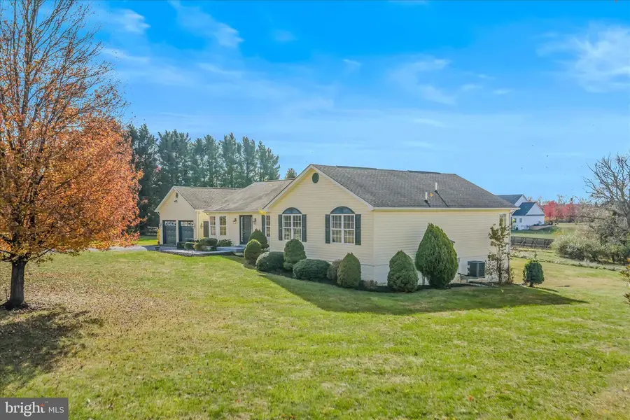 104 Stonehouse Ln, Shepherdstown, WV 25443 - Image #2