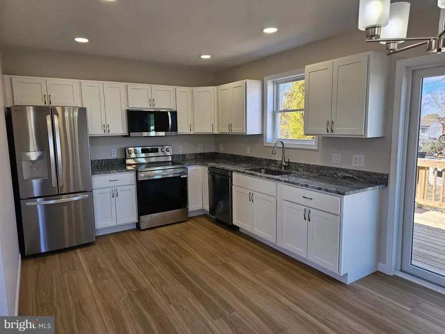 609 N Fairfax Blvd, Ranson, WV 25438 - Image #3