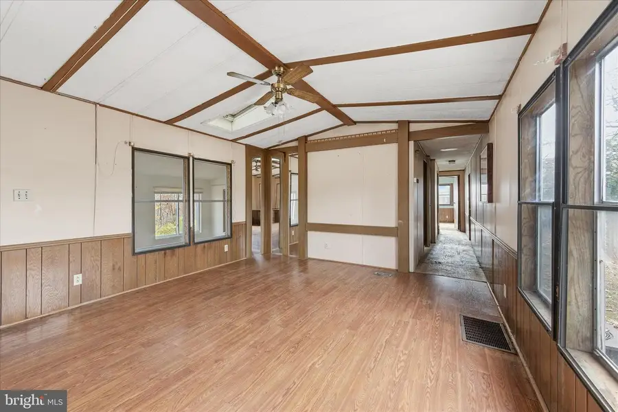 32 Middle Cross Trl, Harpers Ferry, WV 25425 - Image #3