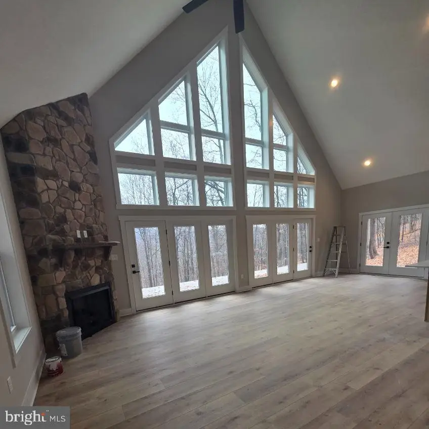 250 Adelaide Cir, Harpers Ferry, WV 25425 - Image #2