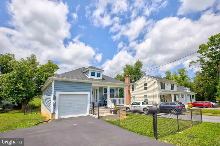 839 Jefferson Ave, Charles Town, WV 25414 - Image #2