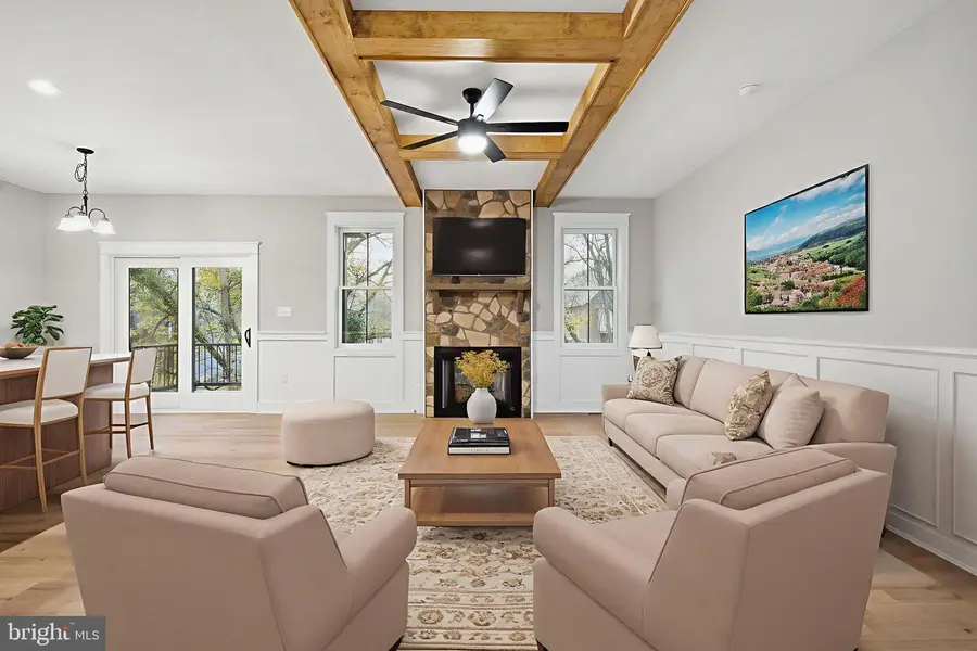 1023 Putnam St, Harpers Ferry, WV 25425 - Image #2