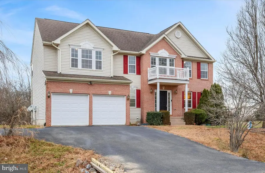 211 Stratus Dr, Kearneysville, WV 25430 - Image #2