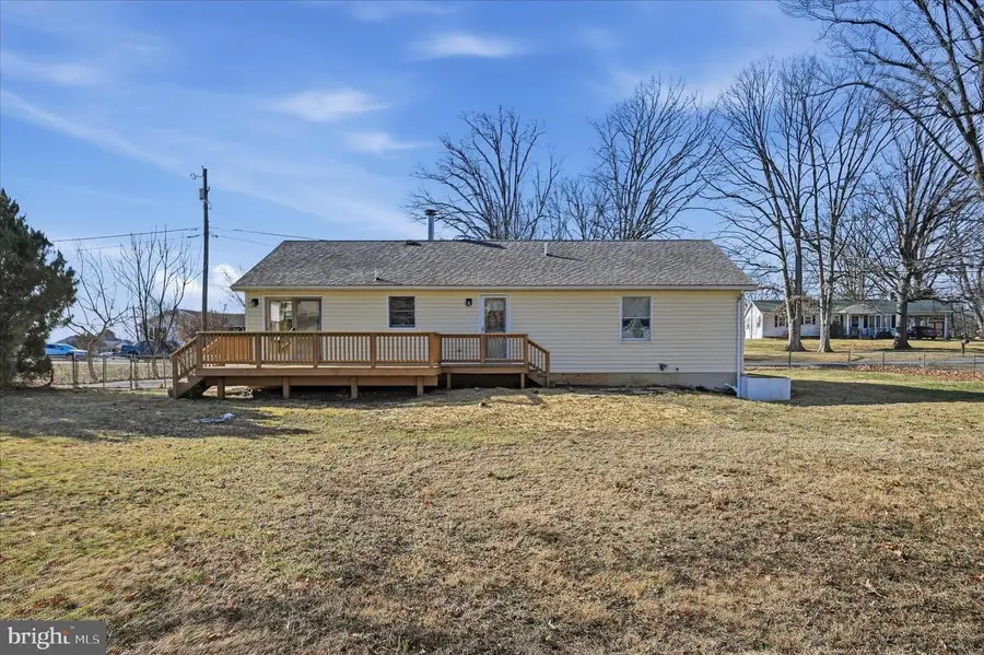 804 N Reymann St, Ranson, WV 25438 - Image #3