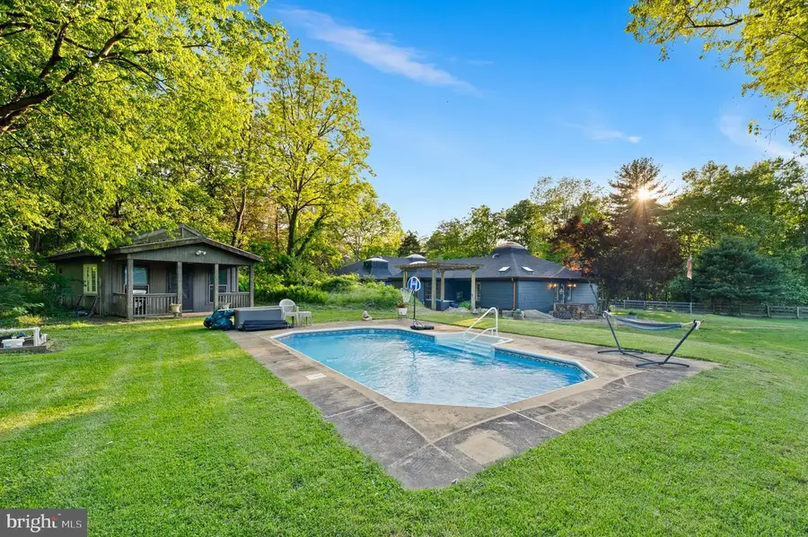 2436 Warm Springs Rd, Shenandoah Junction, WV 25442 - Image #2