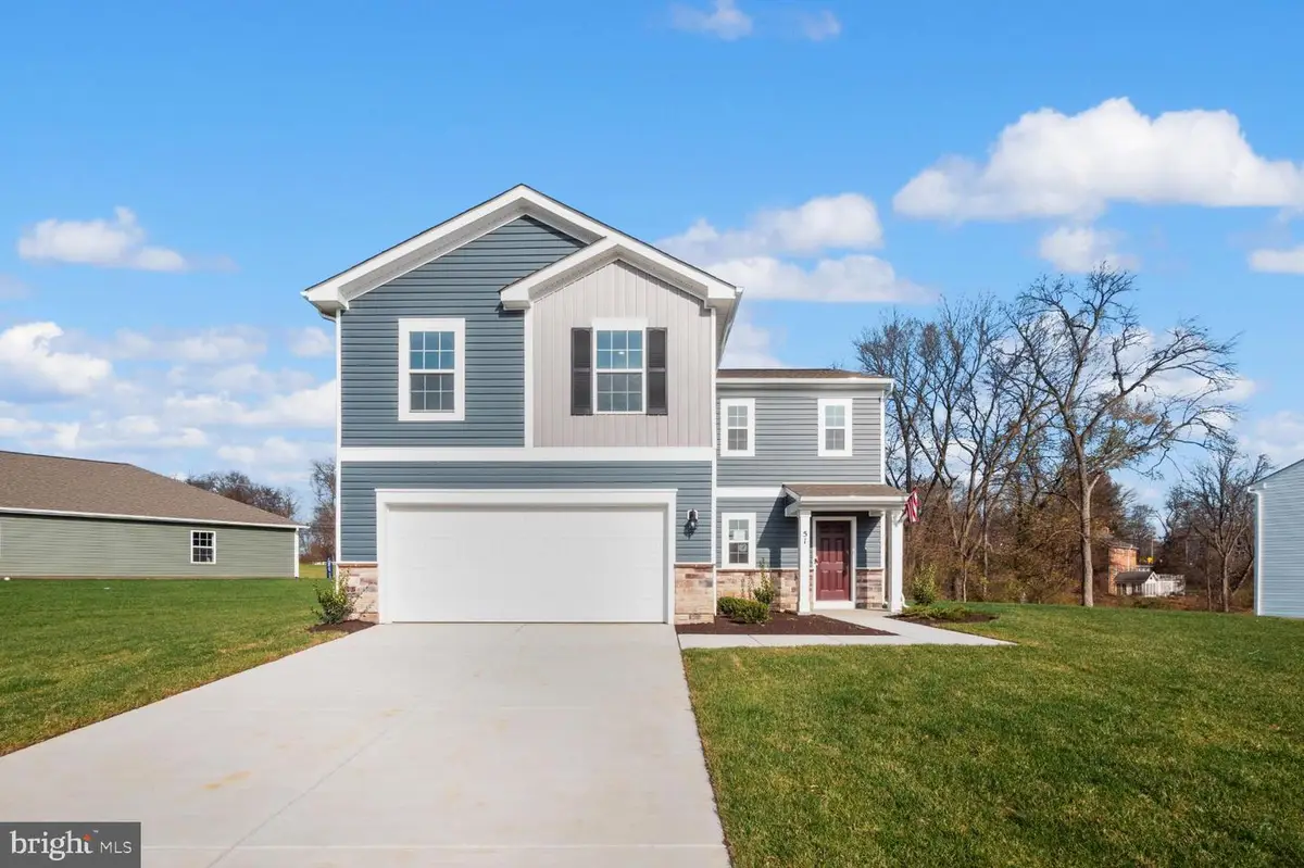 18 Riderwood Way, Shepherdstown, WV 25443 - Image #1