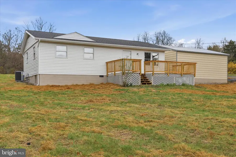 276 Forest View Dr, Kearneysville, WV 25430 - #2