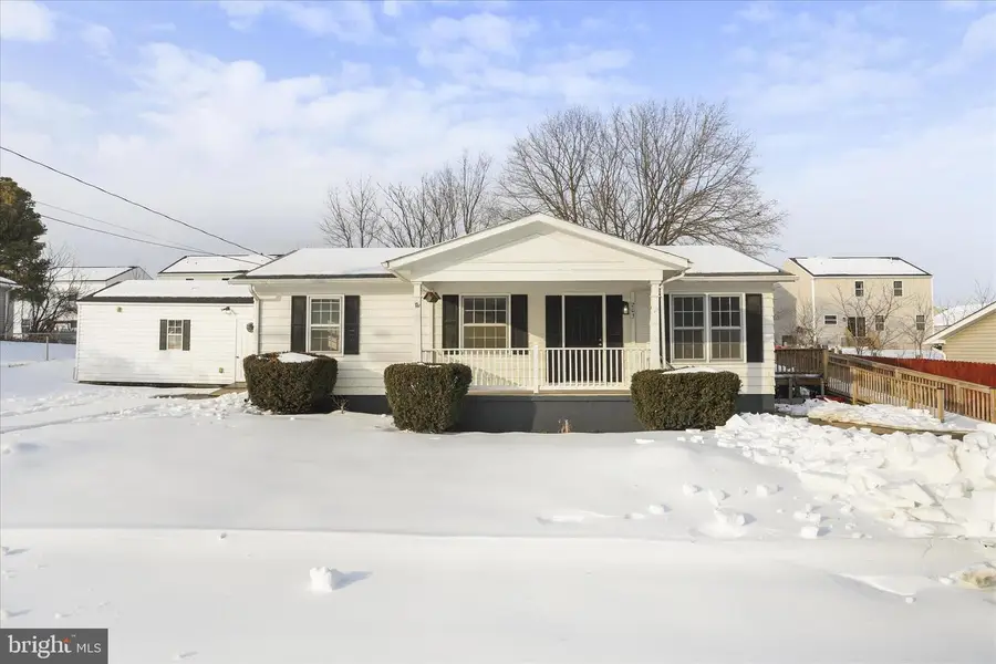 203 Apple Tree Dr, Ranson, WV 25438 - #2