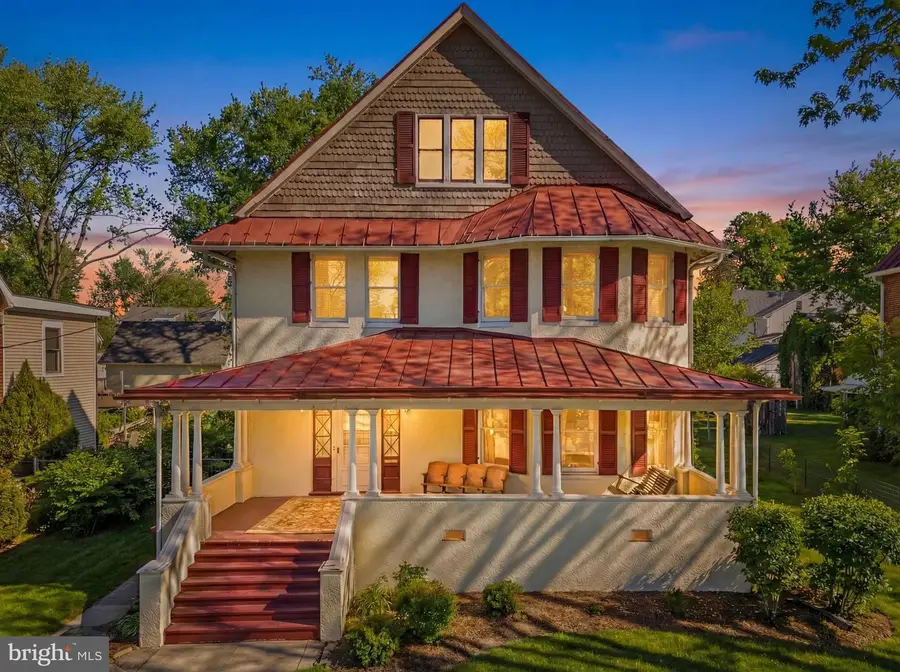 523 S George St, Charles Town, WV 25414 - #2