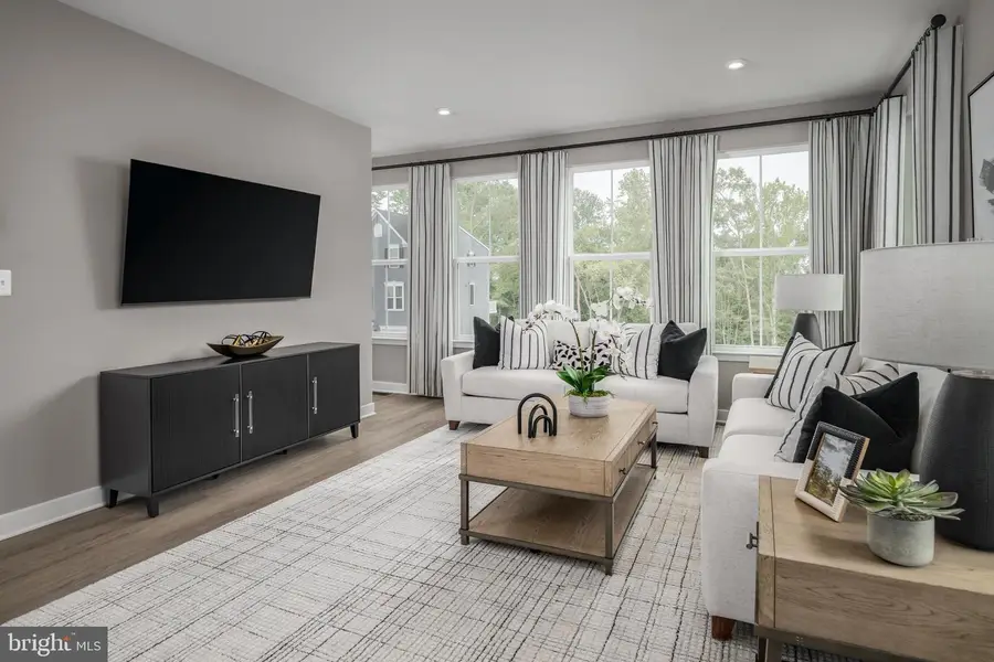 1721 Destrier St, Ranson, WV 25438 - #2