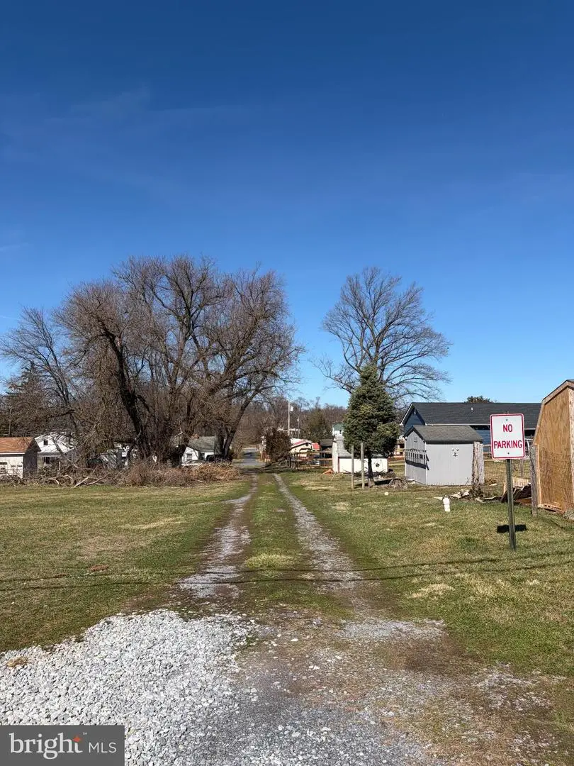 204 W 5th Ave, Ranson, WV 25438 - #3