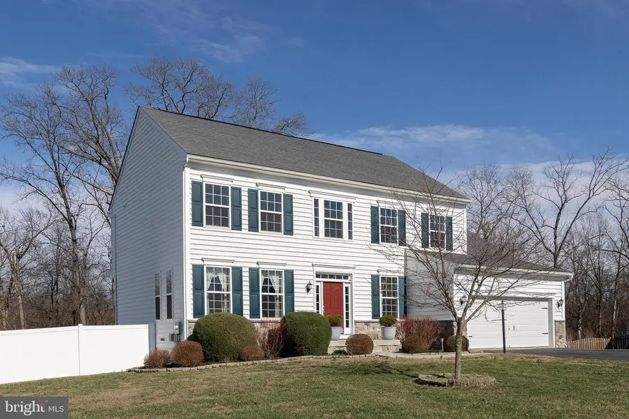 18 Summer Grove Dr, Kearneysville, WV 25430 - #2